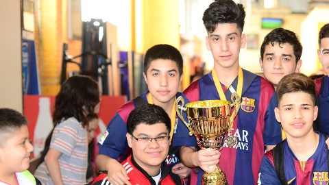 El Barca se quedó con el segundo lugar de la máxima categoría juvenil en Chitown en la premiere.