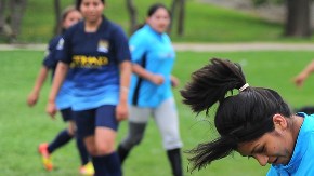 Los incidentes ocurrieron entre julio de 2017 y agosto de 2018 cuando las niñas tenían entre 14 y 17 años, y mientras Calderón era su entrenador