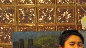 Aracely Méndez, Jocelyn Aguirre, Jazmín Mendiola, Claire Romo, Isaac Buendía, Juan Flores, Danny Zamudio y Yarol Razo organizaron una exhibición de arte sobre la violencia en su comunidad.