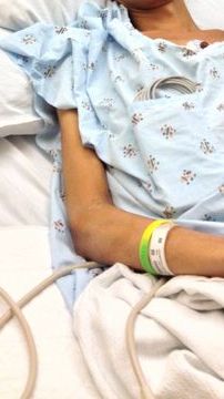 Luis Alberto Salmerón permanece internado en el Resurrection Medical Center, en Park Ridge.