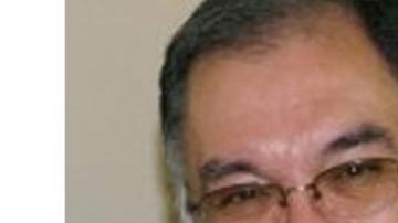 Ezequiel 'Zeke' Montes, pionero de los medios hispanos en Chicago y Estados Unidos.