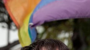 Sharon Raphael y Mina Meyer, una pareja de lesbianas de California. El 26 de marzo, la Corte Suprema escuchará argumentos a favor y en contra de las bodas gays en ese estado.