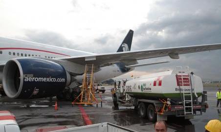 Aeroméxico comenzó a operar en marzo de 2000 en el aeropuerto internacional de Chicago.