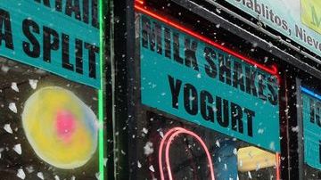 La iniciativa busca ayudar los comerciantes latinos con raíces en la comunidad y los que acaban de abrir sus puertas y comparten una banqueta a lo largo de la calle 18.