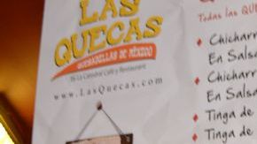 Ambrocio González, es co-propietario del restaurante mexicano 'Las Quecas'.