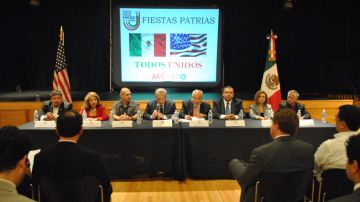 El Comité de Fiestas Patrias 2014 está conformado por más de cien líderes de la comunidad mexicana y mexicoamericana.