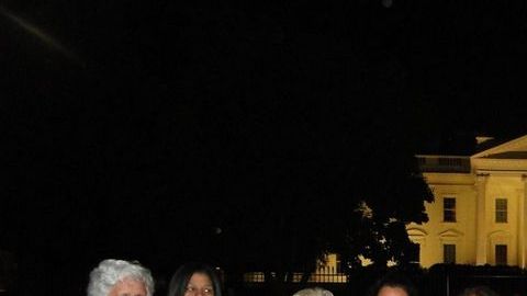 Madres de indocumentados y activistas frente a la Casa Blanca.