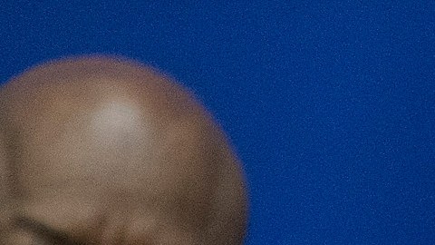 El ya exsuperintendente de la Policía de Chicago, Garry McCarthy (der.) y el alcalde de Chicago Rahm Emanuel.