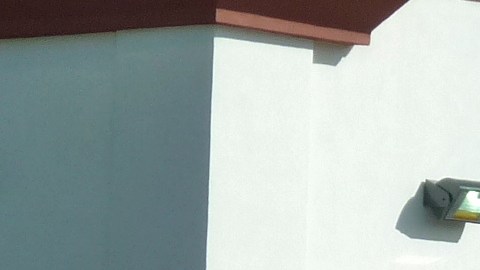 Vehículos públicos en Puerto Rico estuvieron a punto de quedarse parados debido a una deuda del gobierno con una petrolera.