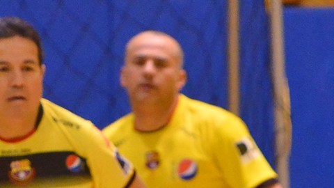 Rommel Bourdet, árbitro y jugador, vive el fútbol desde las dos trincheras.