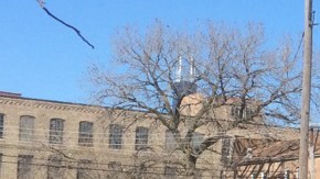 El Alcalde de Chicago Rahm Emanuel se reunió con vecinos y líderes de Pilsen y La Villita este domingo donde anunció el inicio de la construcción del Paseo, un proyecto de cuatro millas de extensión que unirá los barrios Pilsen y La Villita.