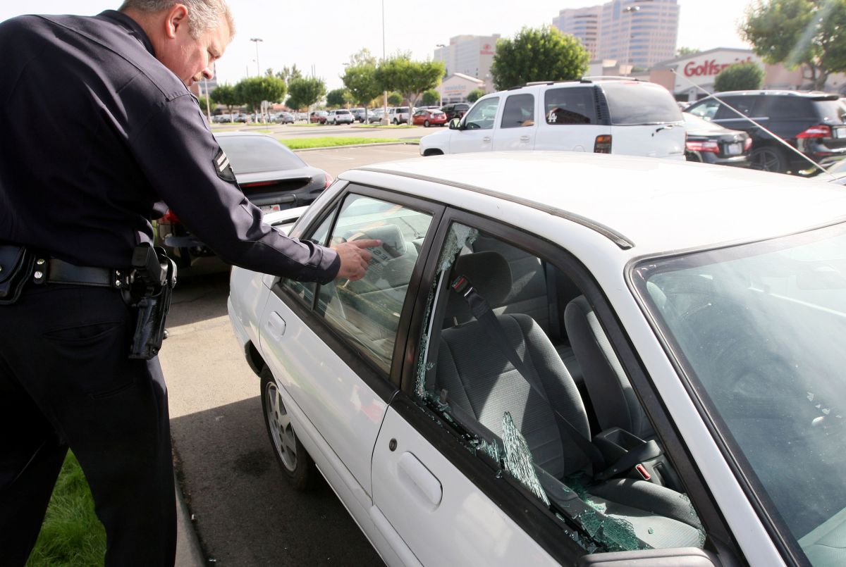 La Policía de Chicago ha realizado hasta ahora 1, 292 arrestos relacionados con robos de automóviles. 