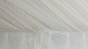 Rafael Toro (izq.) y Rafael Rodríguez (der.) de la empresa patrocinadora Goya, junto a Jimena Catarivas, directora general de La Raza (al lado de Rodríguez), y las Mujeres Destacadas 2016. De izq. a der.: Zaidy Cárdenas (Mujer Destacada del El Diario en Nueva York), Esther Sciammarella, Rosario Cañizales, Olga Camargo, Juana Ballesteros y Amor Montes De Oca.