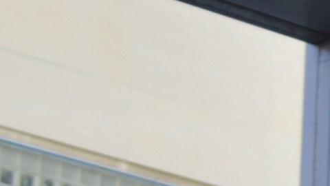 Noé Herrera se presentó este martes en las oficinas de ICE para hacer una petición de un permiso de estadía.