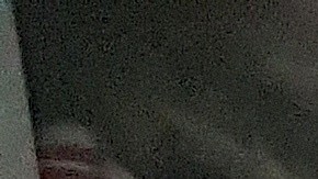 La dreamer Monserrat Morán, de 28 años, necesita una silla de ruedas eléctrica nueva para poder movilizarse sin ayuda, también sueña con estudiar y tener un trabajo.