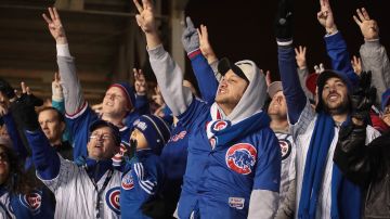 Por 71 años, muchas generaciones de fans de los Cubs soñaron ver un triunfo de su equipo en Serie Mundial en Wrigley Field. Hoy eso es realidad, pero la Serie Mundial aún está en disputa.