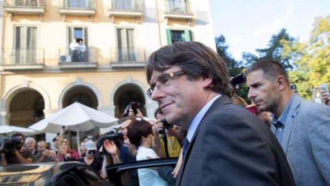 Puigdemont y su gobierno fueron sustituidos tras la aplicación del artículo 155 de la Constitución española.EFE