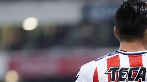 Alan Pulido, delantero de Chivas de Guadalajara