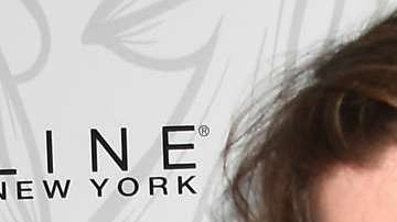 Charlie Heaton fue detenido en el aeropuerto de Los Ángeles y se le negó la entrada