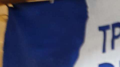 Iris Acosta, beneficiaria del TPS, durante un evento en CARECEN.  (Aurelia Ventura/ La Opinion)