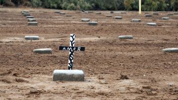 Las tumbas sin nombre de Holtville, recordatorios del peligro de la frontera