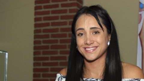 La boliviana Ximena Suárez, la única mujer que sobrevivió al accidente de aviación del equipo brasileño Chapecoense, Foto: EFE/Juan Carlos Torrejon)