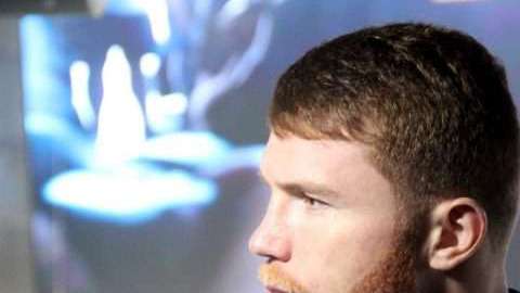 "Canelo" aprovechó el viaje que está realizando por el continente europeo para agendar una visita especial en el Vaticano.