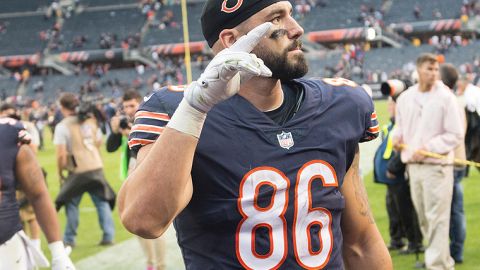 Zach Miller se recupera de su grave lesión.