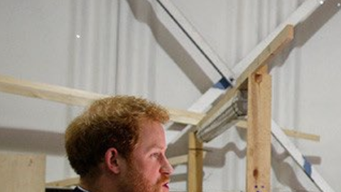 Henry y William visitaron el estudio en 2016.