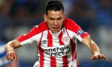 El mexicano Hirving Lozano no pudo anotarle al Twente.