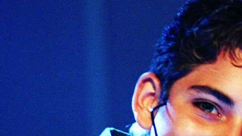 Fabián Chávez y Daniela Luján en la telenovela "Cómplices al rescate"