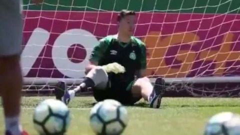 El portero Jackson Follmann volvió a entrenarse con el Chapecoense.