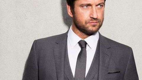 El actor Gerard Butler sufre dolores musculares que intentó aliviar con veneno de abeja.