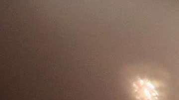 Moore compite por un escaño en el Senado.