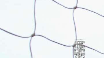 Chicharito anotó un golazo con el Crystal Palace