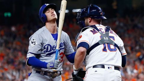 Cody Bellinger, para muchas, está más bueno que el pan...