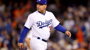 Dave Roberts, manager de Los Angeles Dodgers confía en ganar la Serie Mundial y mandará a Yu Darvish a la loma para el séptimo juego. (Foto: Harry How/Getty Images)