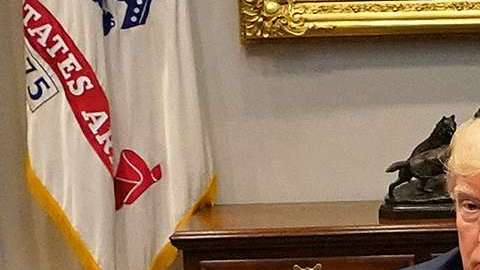 El presidente Trump sigue publicando tuits incendiarios.