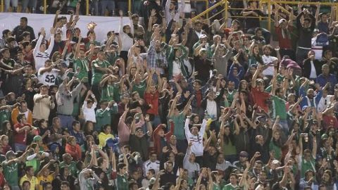 La afición del Tri durante el juego del Hexagonal Final de la Concacaf rumbo a Rusia 2018 contra Trinidad y Tobago, celebrado  en el estadio Alfonso Lastras.
(Foto: Imago7/Etzel Espinosa)