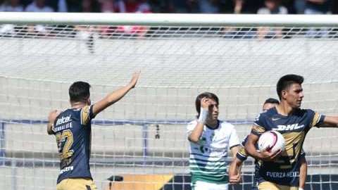 Los Pumas y Santos Laguna empataron en el estadio Olímpico Universitario. (Foto: Imago7/Álvaro Paulin)