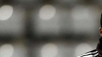 Giovani Dos Santos, durante el entrenamiento de la selección mexicana en la cancha alterna del estadio Rey Baduino. (Foto: Imago7 / Etzel Espinosa)