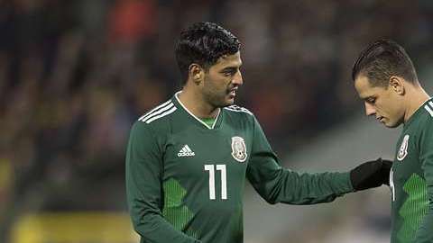 Javier "Chicharito" Hernández será baja dos semanas por lesión