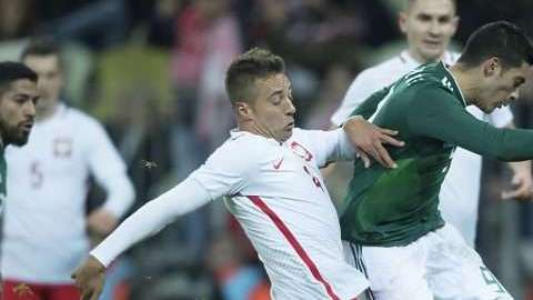 El gol de Raúl Jiménez ante Polonia maquilló un partido para el olvido del Tri. (Foto: Imago7/Etzel Espinosa)