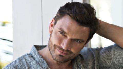 Con esta resolución, el tribunal le dio la razón al actor Julián Gil, padre del menor, quien se opuso a que su hijo sea trasladado a otro país desde México.