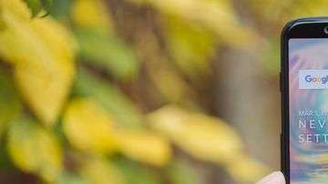 No por ser de menor costo quiere decir que el OnePlus 5T sea ineficiente.