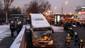 Al menos cinco muertos y 15 heridos en el arrollamiento masivo accidental de este domingo en Moscú.