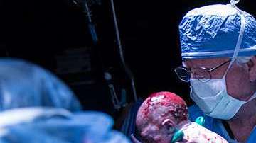 Este pequeño es el primero por esta vía en EE.UU.