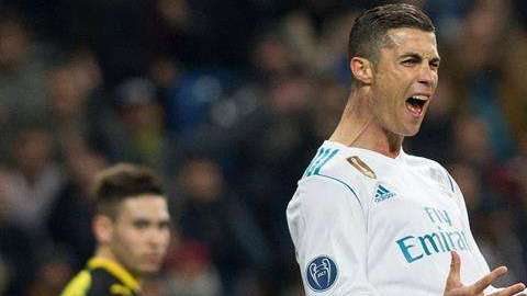 El delantero portugués del Real Madrid Cristiano Ronaldo celebra su gol al Borussia Dortmund en Champions. (Foto: EFE/Rodrigo Jiménez)