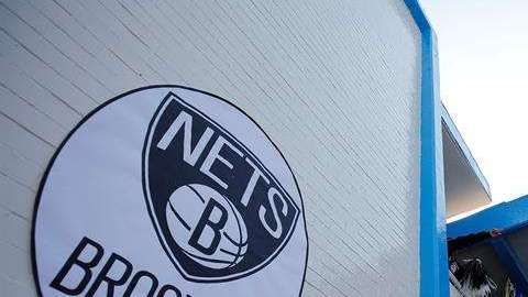 Los Nets visitaron una escuela en el DF. EFE