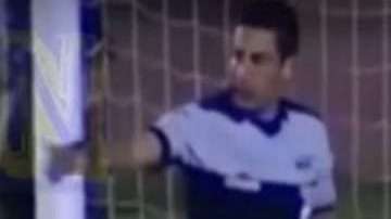 El árbitro chileno Eduardo Gamboa cometió un error garrafal en una tanda de penaltis entre Vallenar y Melipilla.